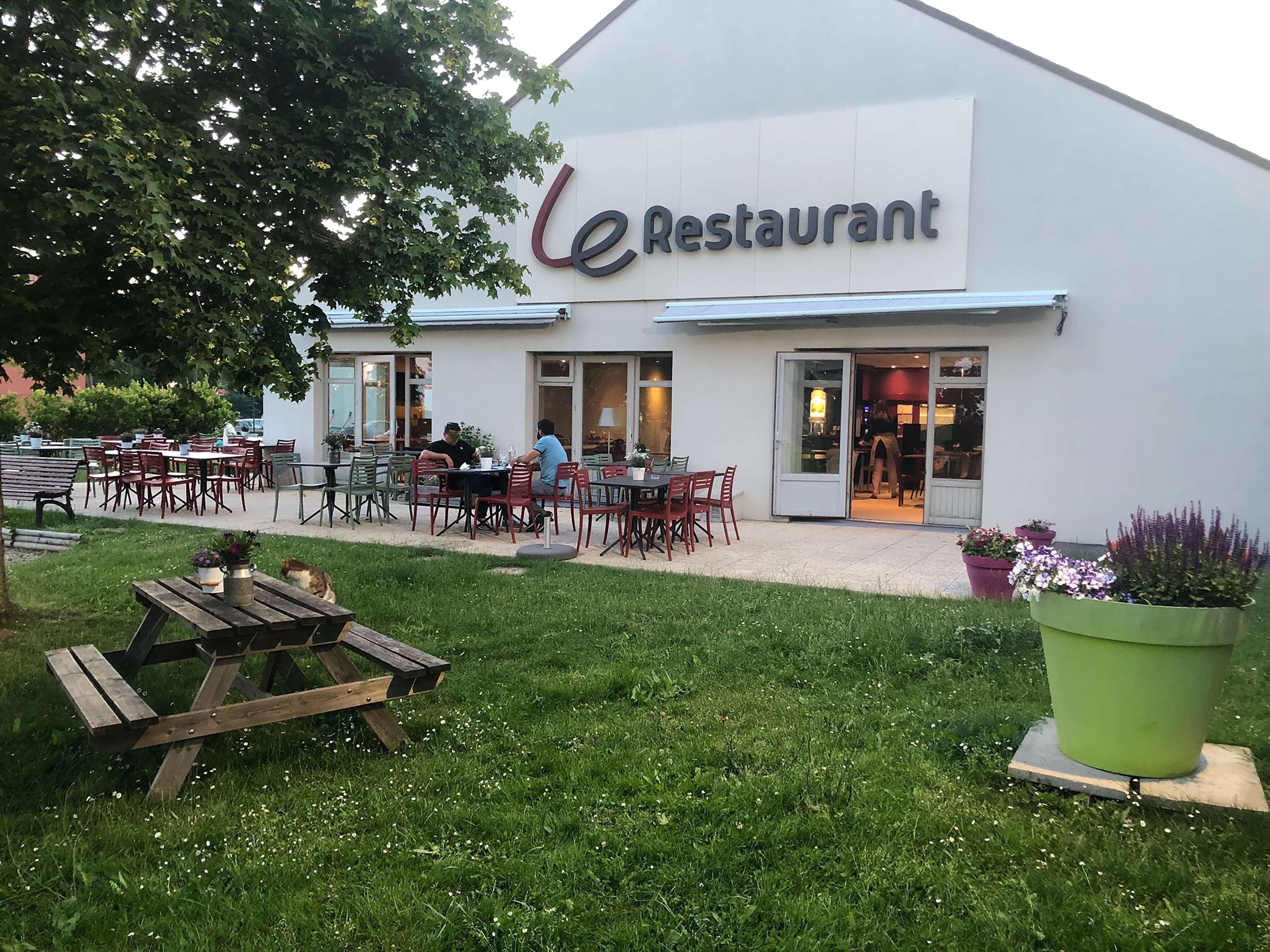 B&B Hotel Roissy - Saint Witz Ex-Campanile Roissy - Saint Witz Dış mekan fotoğraf